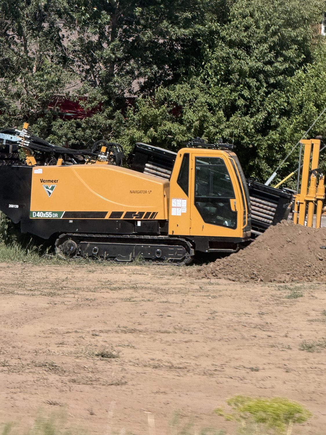 HDD equipment working a utility crossing in the field